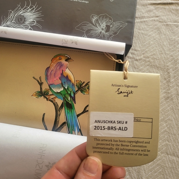Anuschka large hand painted designer wallet brand new with tags and box $80 - Picture 2 of 9